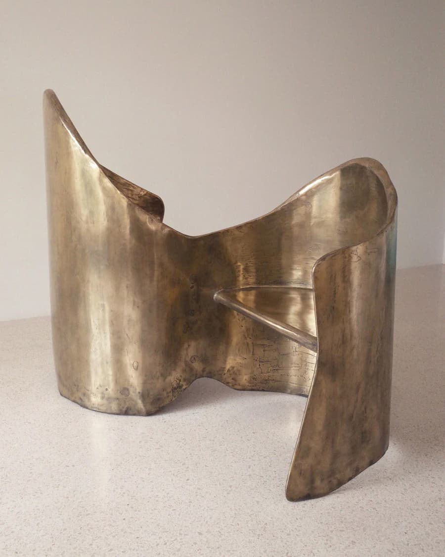 R0001640FINALLORES_900x copy 2.jpg